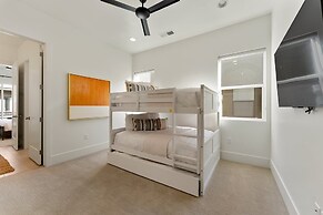 Villa #29 At Bloomington Country Club 4 Bedroom Townhouse