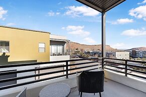 Villa #27 At Bloomington Country Club 4 Bedroom Townhouse