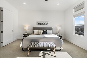 Villa #28 At Bloomington Country Club 4 Bedroom Townhouse