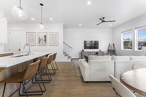 Villa #28 At Bloomington Country Club 4 Bedroom Townhouse