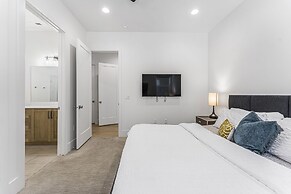 Villa #28 At Bloomington Country Club 4 Bedroom Townhouse