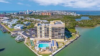 Winward Point Unit 211 2 Bedroom Condo