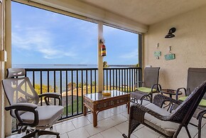 Winward Point Unit 211 2 Bedroom Condo