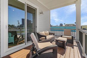 118 Fairweather Ln - Brand New 4 Bed+den/4.5 Bath Home W.hot Tub 4 Bed