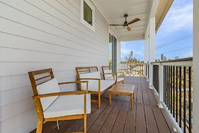 118 Fairweather Ln - Brand New 4 Bed+den/4.5 Bath Home W.hot Tub 4 Bed