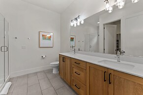 Villa #12 At Bloomington Country Club 4 Bedroom Townhouse