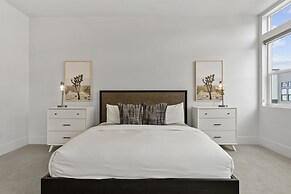 Villa #12 At Bloomington Country Club 4 Bedroom Townhouse