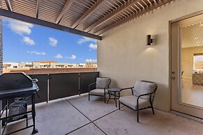 Villa #01 At Bloomington Country Club 3 Bedroom Condo