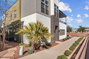 Villa #01 At Bloomington Country Club 3 Bedroom Condo