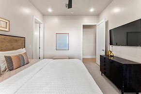 Villa #01 At Bloomington Country Club 3 Bedroom Condo