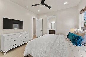 Villa #01 At Bloomington Country Club 3 Bedroom Condo