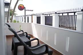Golden Sands Cherai