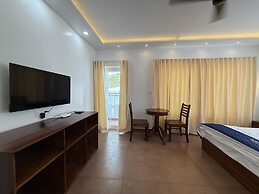 Golden Sands Cherai