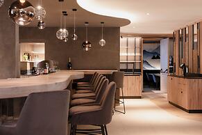 ELVA Premium Apartment Hotel