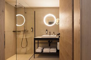 ELVA Premium Apartment Hotel