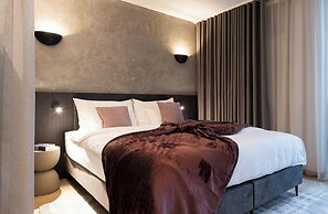 ELVA Premium Apartment Hotel