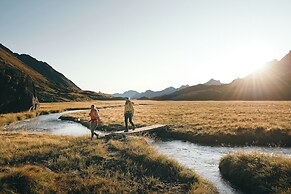 ELVA Premium Apartment Hotel