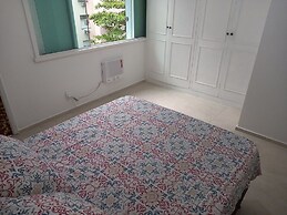 Carvalho de Mendonça 13-29