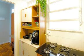 Carvalho de Mendonça 13-29