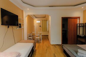 Carvalho de Mendonça 13-29