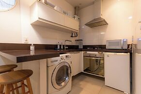 Carvalho de Mendonça 13-29