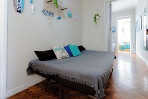 Carvalho de Mendonça 13-29