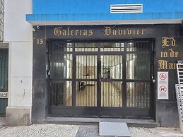 Carvalho de Mendonça 13-29