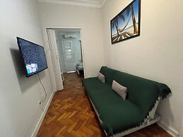 Carvalho de Mendonça 13-29