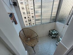 Carvalho de Mendonça 13-29