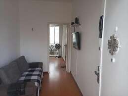 Carvalho de Mendonça 13-29