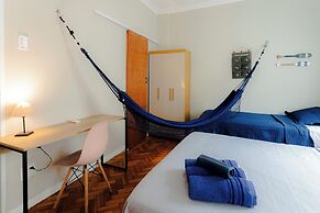 Carvalho de Mendonça 13-29