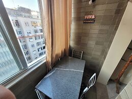 Carvalho de Mendonça 13-29