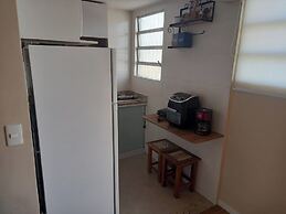 Carvalho de Mendonça 13-29