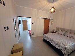 Carvalho de Mendonça 13-29