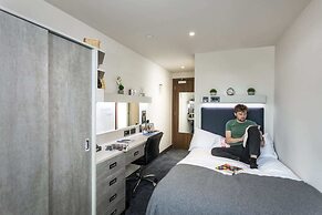 Student Only Triumph House