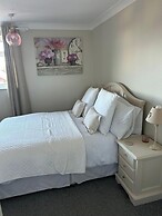 Peak District - 2 Beds - Sleeps 4 - Pet Friendly