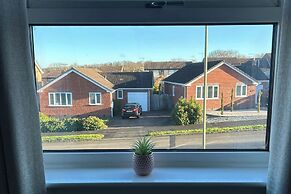 Peak District - 2 Beds - Sleeps 4 - Pet Friendly