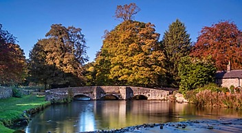 Peak District - 2 Beds - Sleeps 4 - Pet Friendly