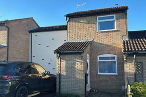 Peak District - 2 Beds - Sleeps 4 - Pet Friendly