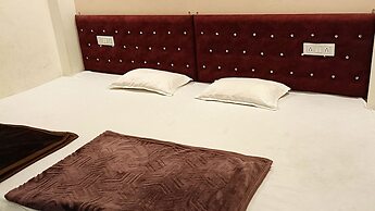 Hotel Mahakal Naman Palace