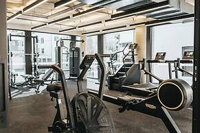 Student Only The Switch Kensington