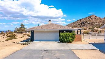 @ Marbella Lane - Zen-like Ambiance 3BR Home in JT