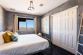 @ Marbella Lane - Zen-like Ambiance 3BR Home in JT