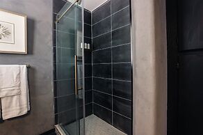 @ Marbella Lane - Zen-like Ambiance 3BR Home in JT