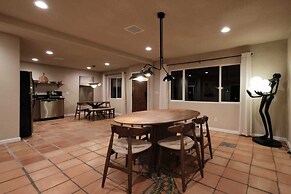 @ Marbella Lane - Moon Designer Home Close to Jtnp