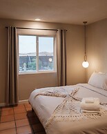 @ Marbella Lane - Moon Designer Home Close to Jtnp