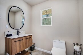 @ Marbella Lane - Moon Designer Home Close to Jtnp