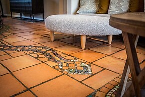 @ Marbella Lane - Moon Designer Home Close to Jtnp