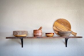 @ Marbella Lane - Moon Designer Home Close to Jtnp