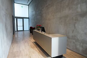 WealthyStays 2BR Flat NiceDay Tower